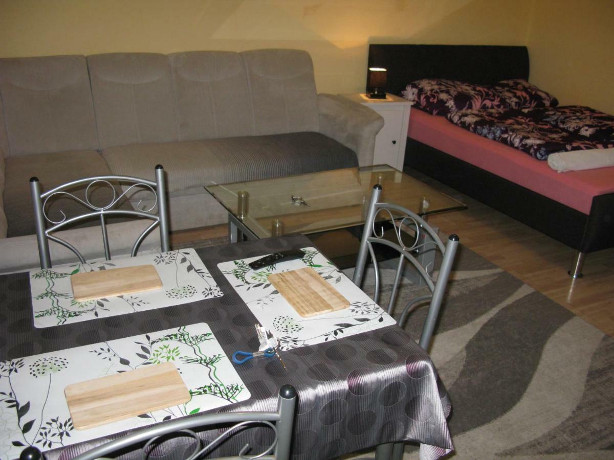 Comfortable Homly Apartment Offenbach-sur-le-Main Extérieur photo